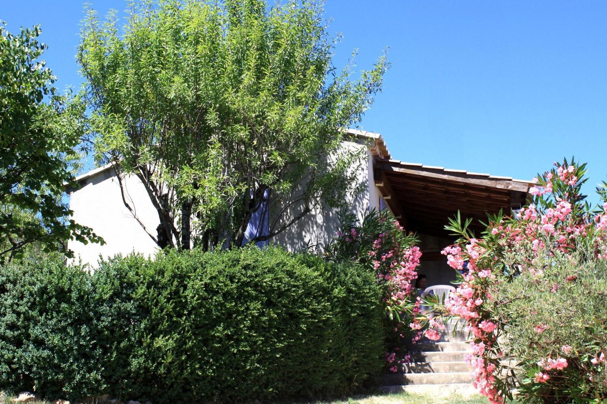 Village De Gites La Fontinelle Bessas Exterior photo