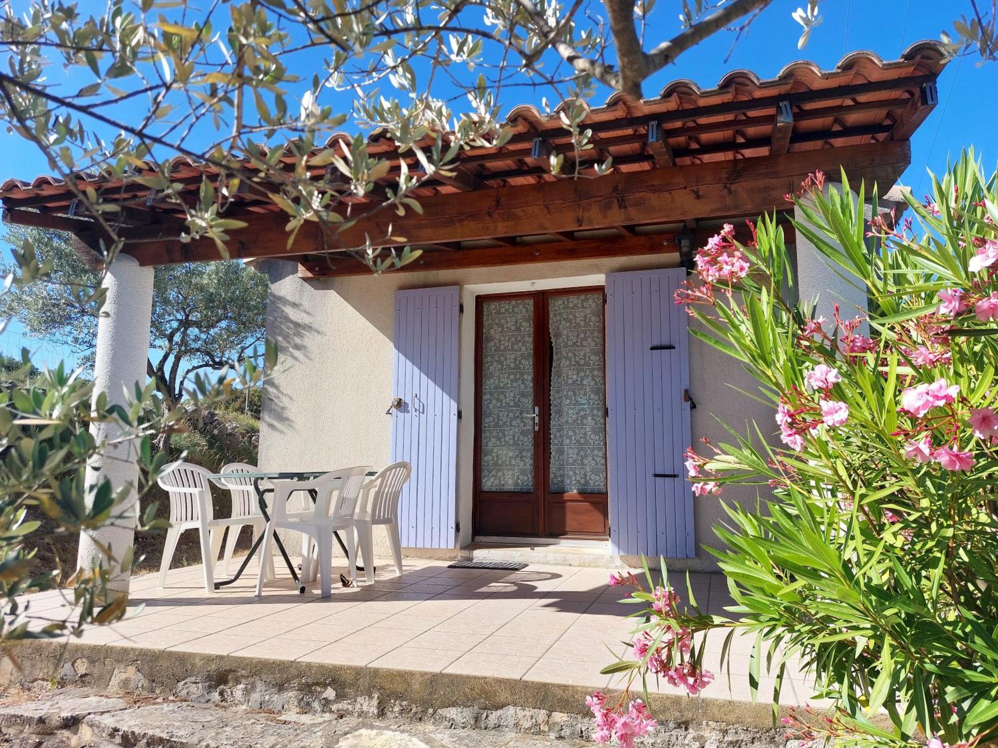 Village De Gites La Fontinelle Bessas Exterior photo
