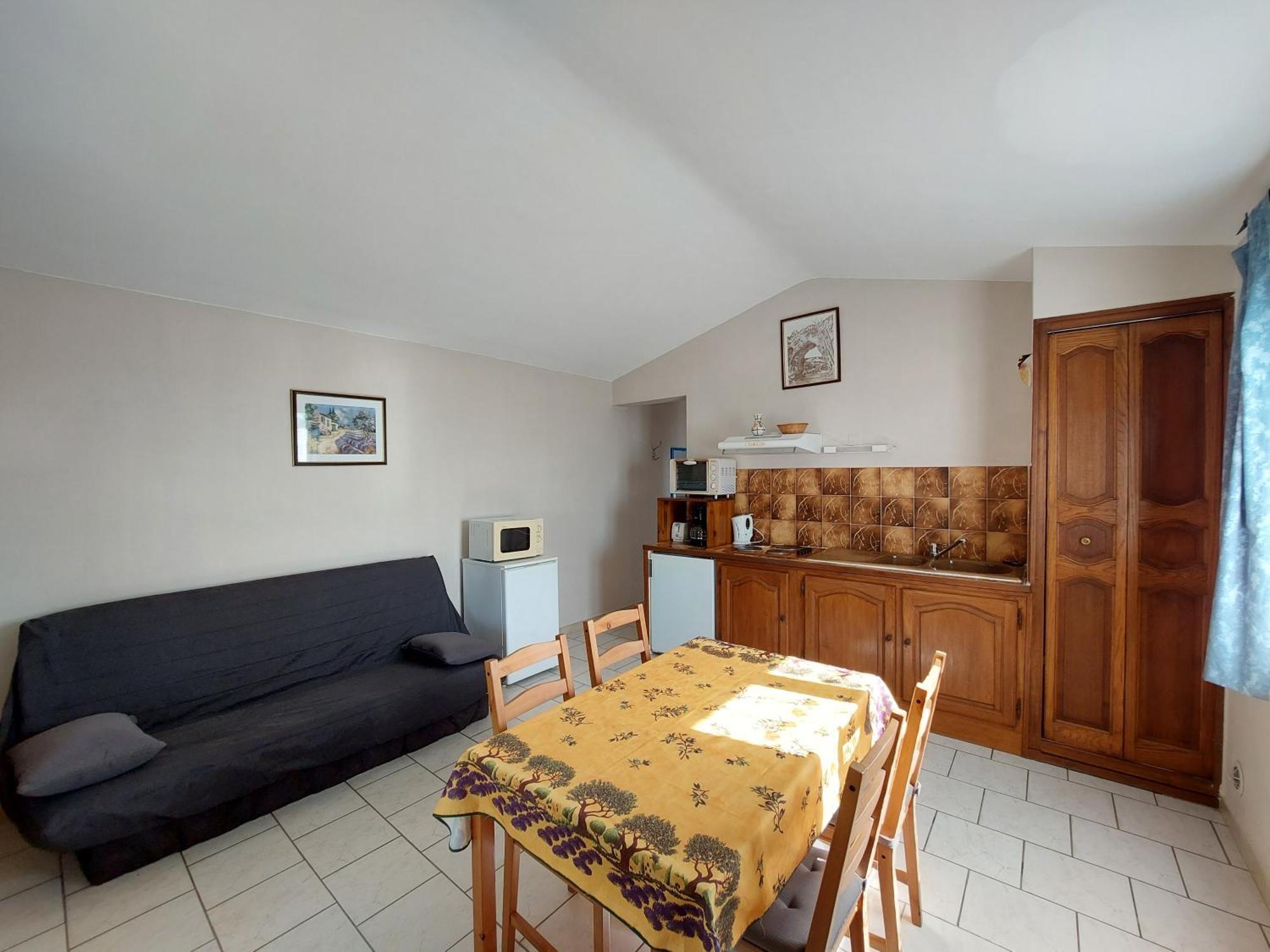 Village De Gites La Fontinelle Bessas Room photo