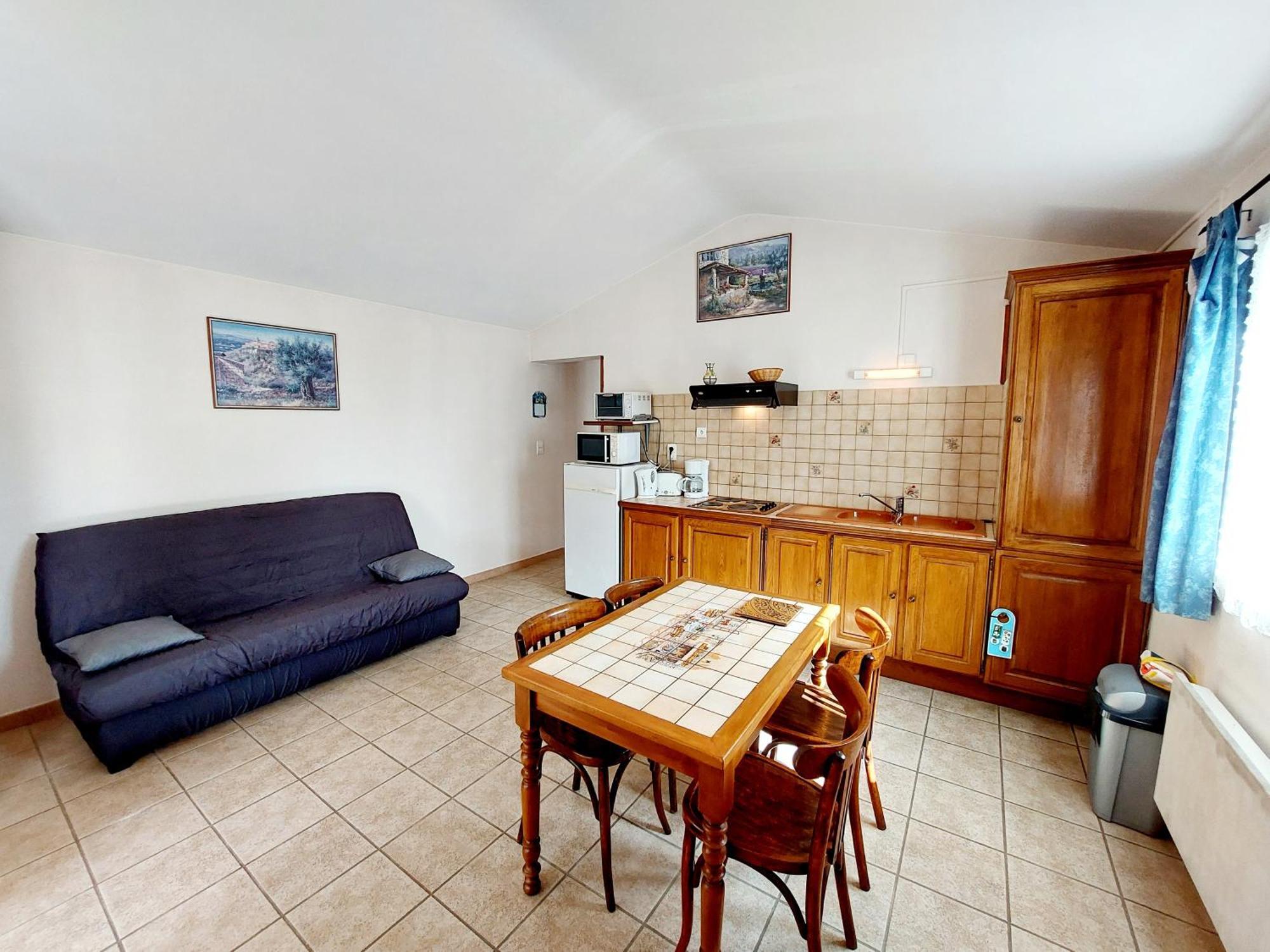 Village De Gites La Fontinelle Bessas Room photo