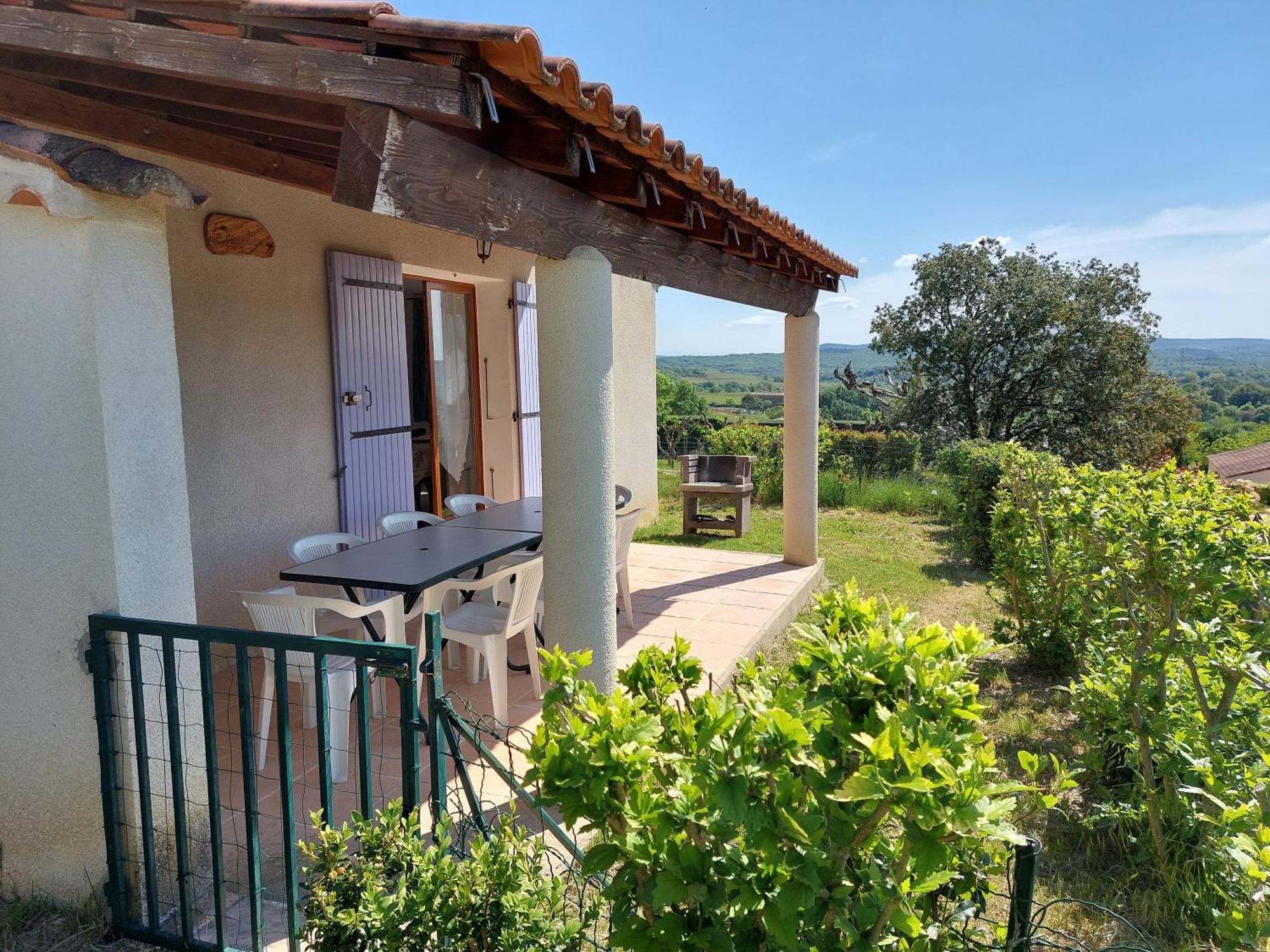 Village De Gites La Fontinelle Bessas Exterior photo